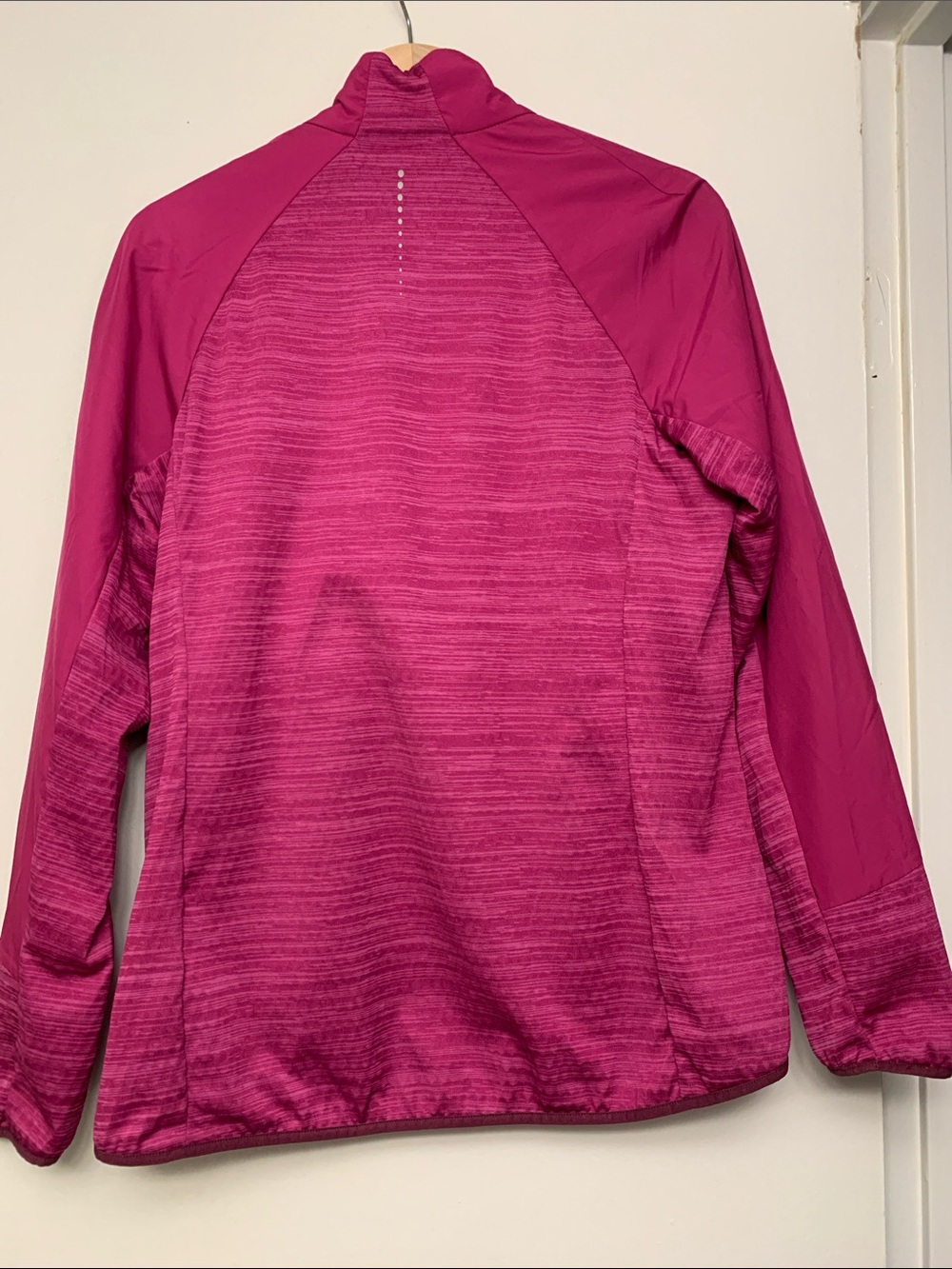 ODLO RUN EASY NEW European pink jacket zipped front pockets GLoft inside size M - Picture 9 of 16